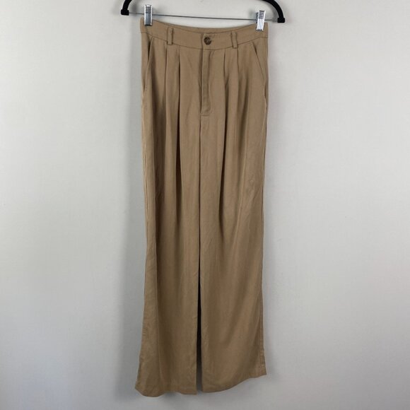 Reformation Mason Wide Leg Pants Size 4P Beige Pleated High Rise - Picture 1 of 11